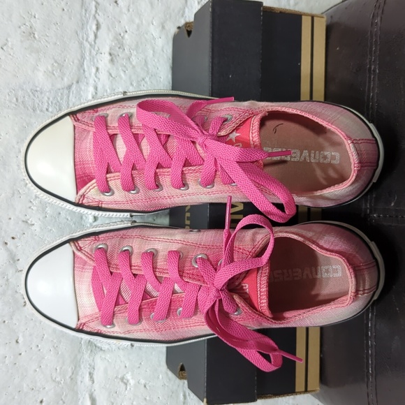 🩷 Pink Plaid Converse All Stars 🩷 - Picture 3 of 9